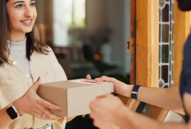 How to Send a Parcel from the UK to India: Step-by-Step Guide (2026)