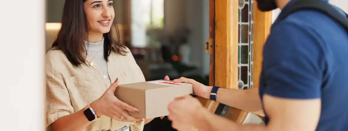 How to Send a Parcel from the UK to India